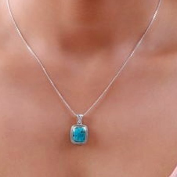 Sierra Nevada Turquoise Solitaire Pendant Necklace 20 Inches in Sterling - Picture 5 of 14